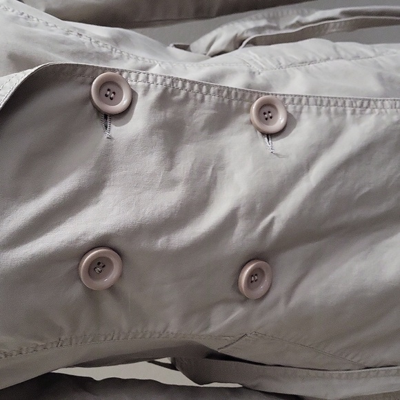 100% Cotton Beige Cream Trench Coat/Jacket in Size Small - Picture 9 of 14